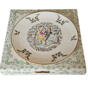 Royal Doulton Christmas Plate 1977 Skating Bone China 1st in series orig. box